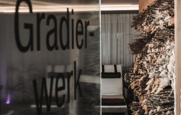 Hotel Almesberger Ruheraum Gradierwerk mit salzhaltiger Luft Entspannung Wellnessurlaub in Oberösterreich buchen 